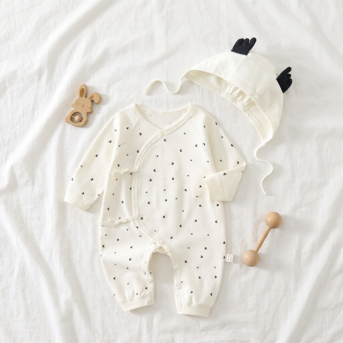 Lilo Belly Cover Newborn Romper - Ivory Dot
