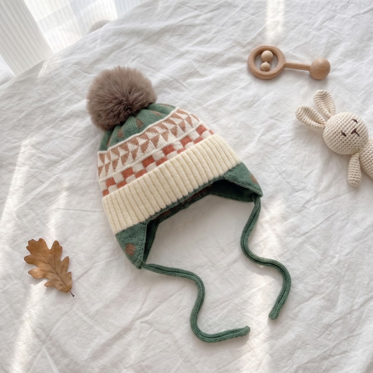 Lilo Fir Tree Knit Pom Pom Hat - Cream Sage