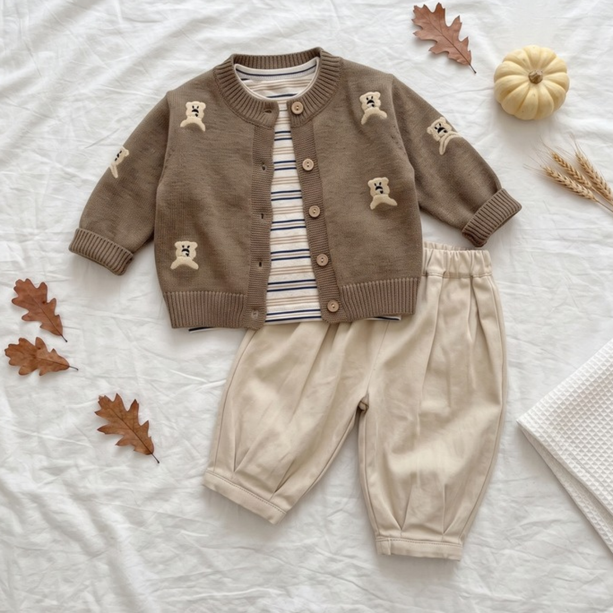 Lilo Knit Cardigan and Pants Set - Brown Bear
