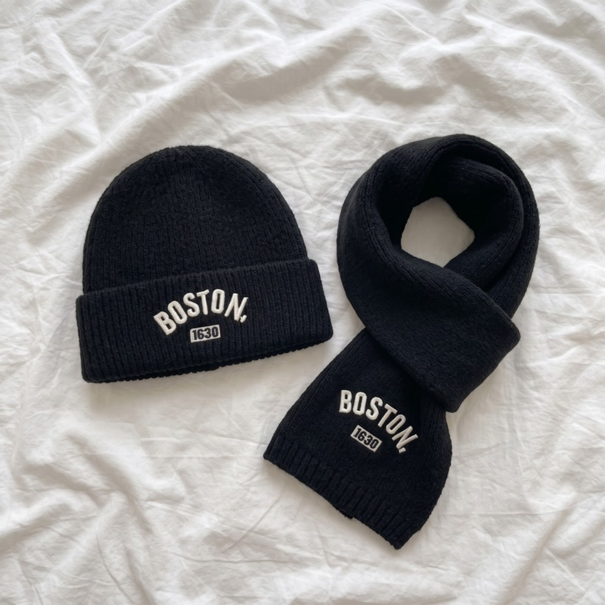 Lilo Knit Hat and Scarf Set - Black