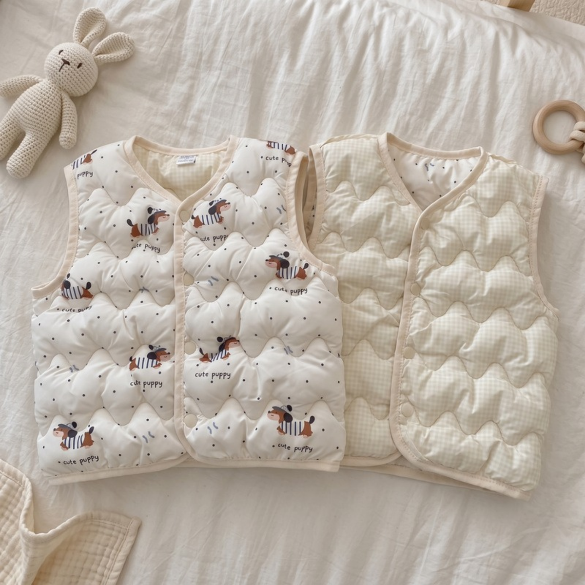 Lilo Reversible Printed Vest - Cream Dachshund