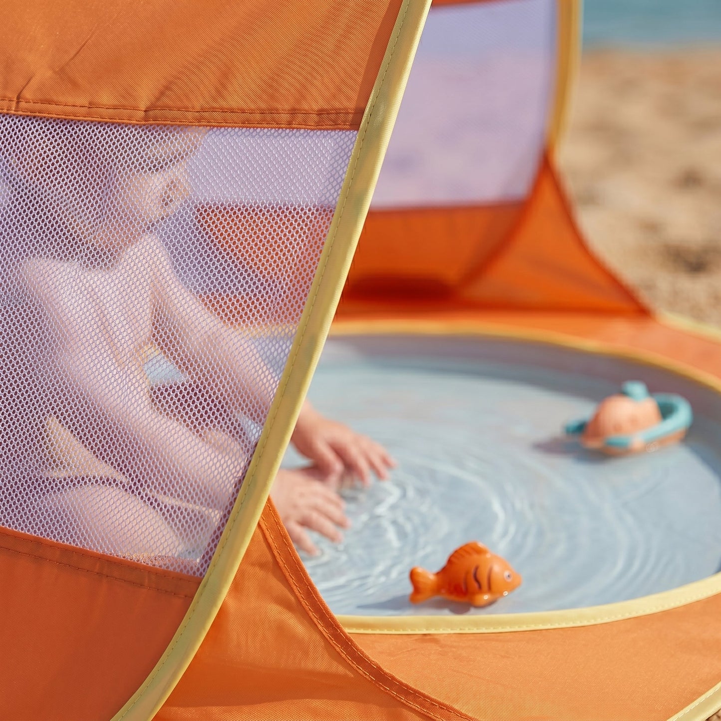 Pop-Up Sun Canopy Tent with Baby Pool