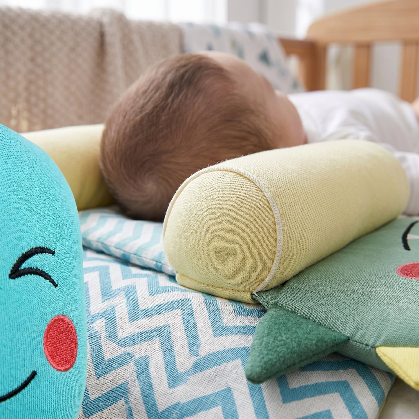 Adjustable Side Cushion Baby Head Pillow