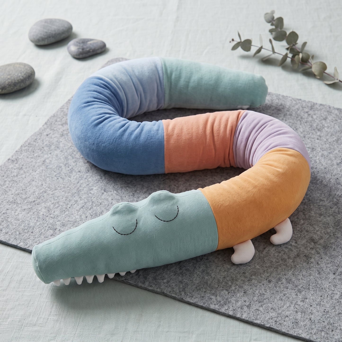 Animal Crib Bumper Plush Liner