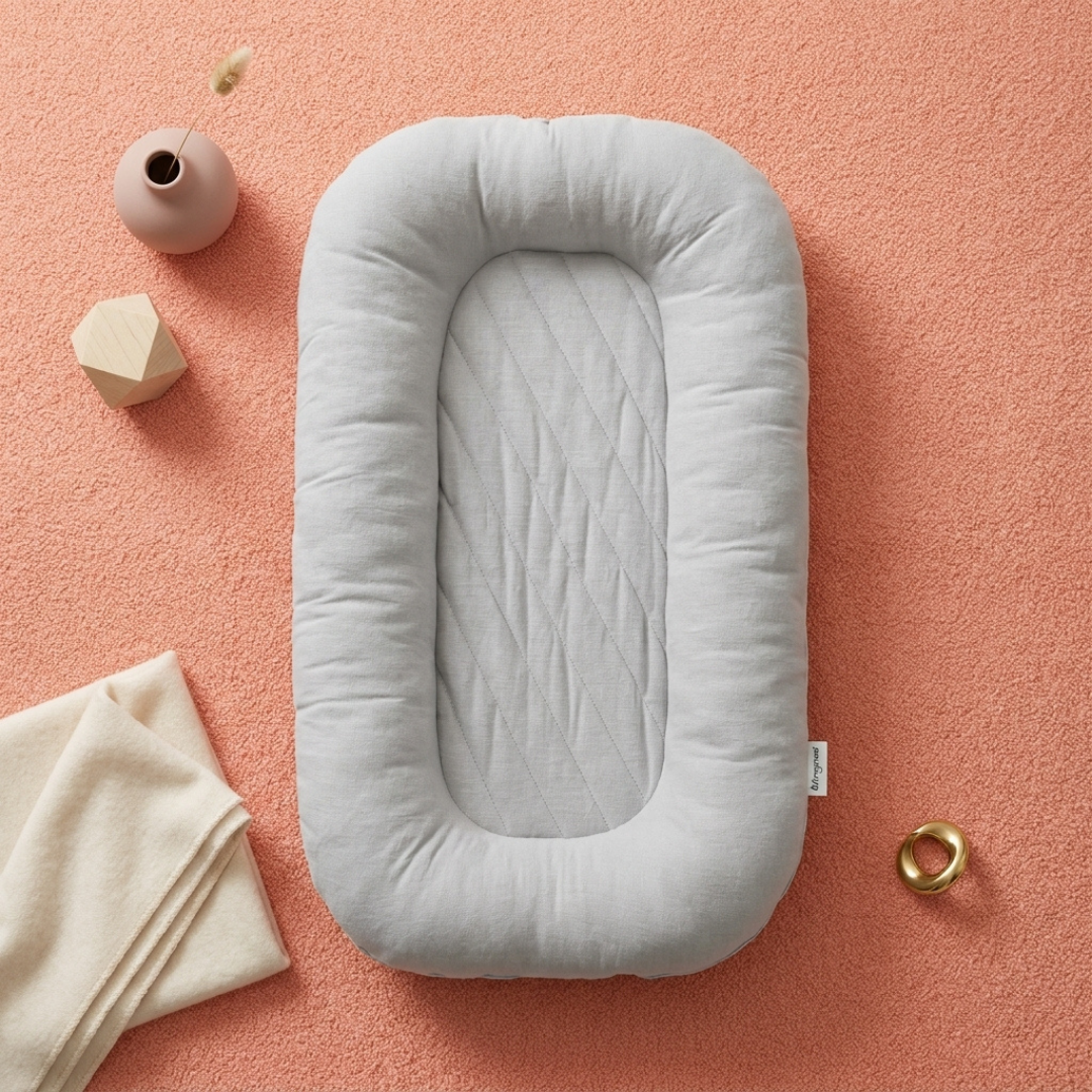 Striped Plush Newborn Sleeping Pod