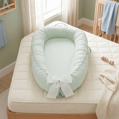 Lilo Winged Baby Nest